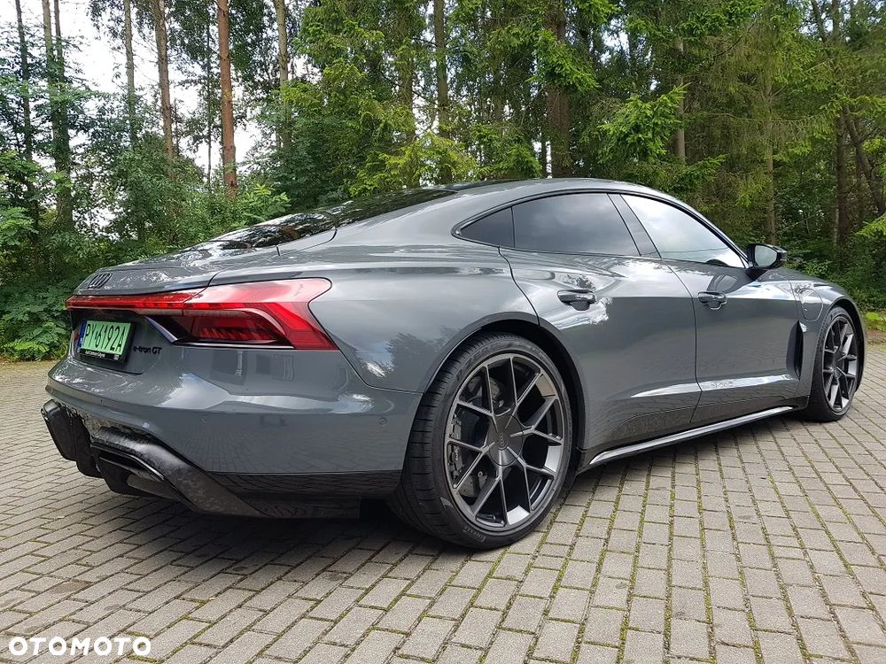 Audi e-tron GT - 5