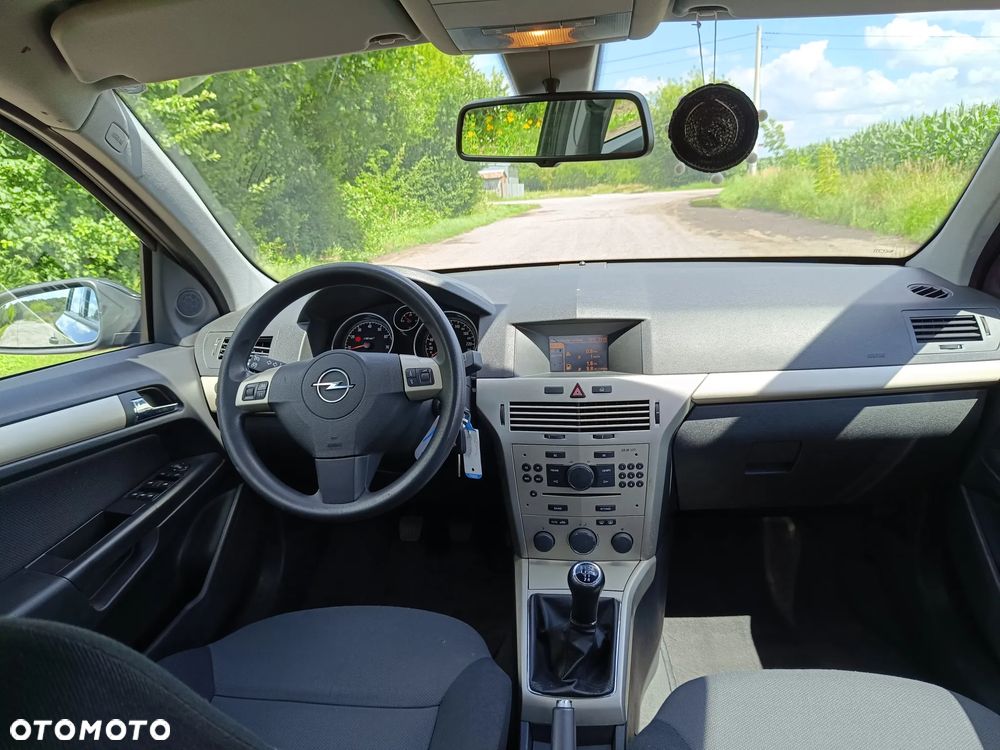 Opel Astra 1.4 NJoy - 16