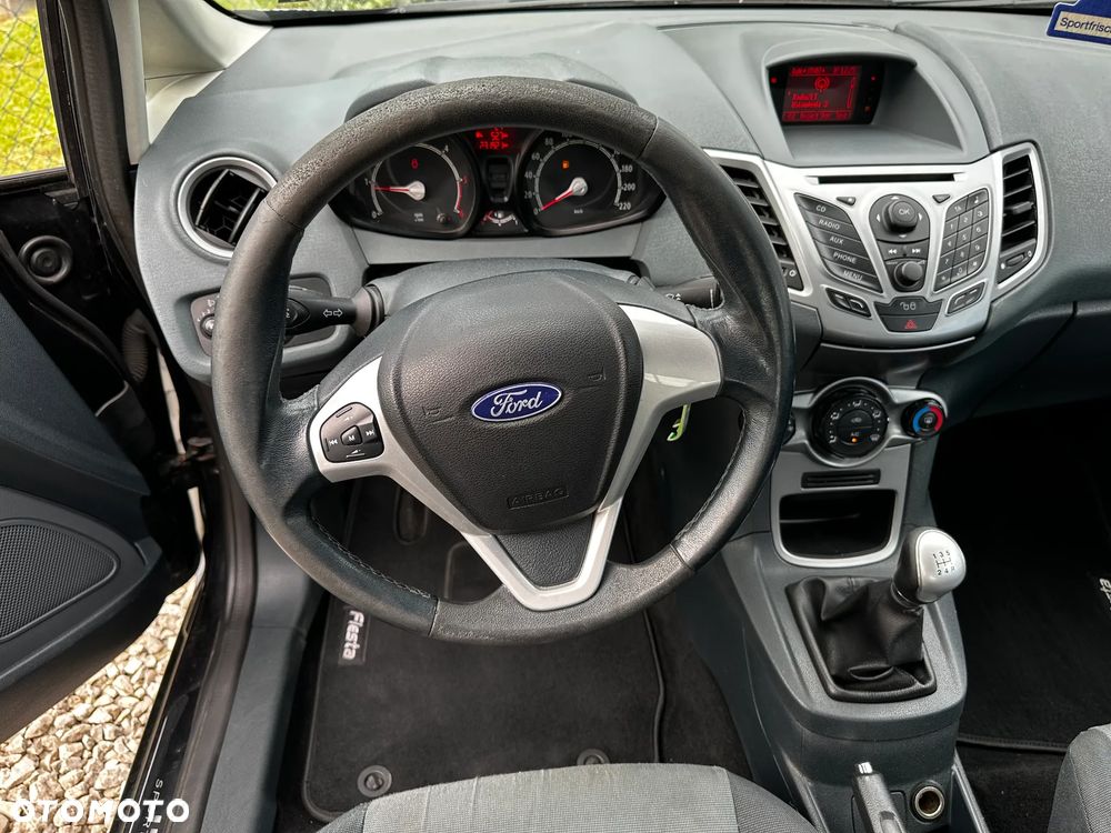 Ford Fiesta 1.6 TDCI Style - 6