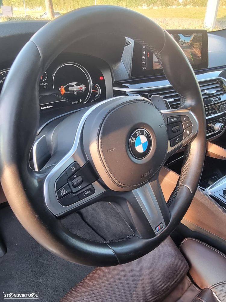 BMW 530 d xDrive Pack M Auto - 10