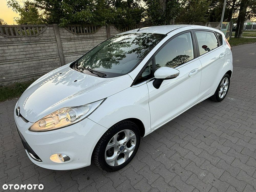 Ford Fiesta - 14