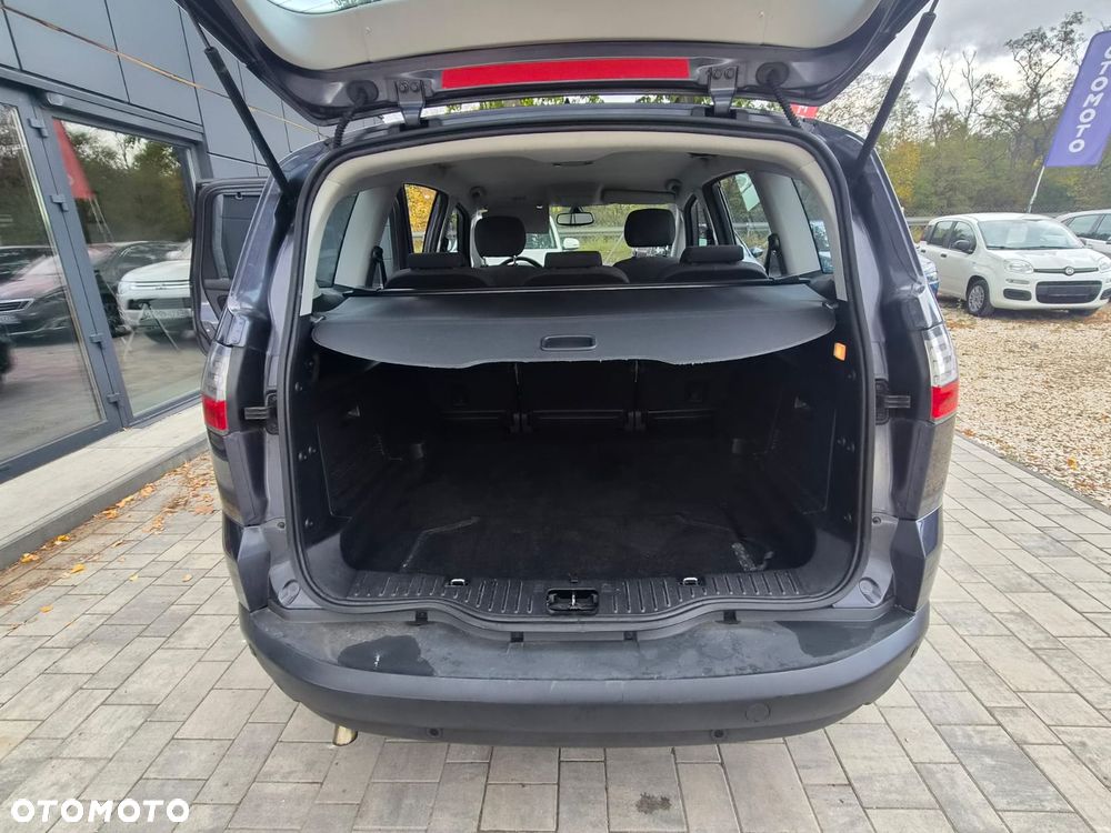 Ford S-Max 2.0 Titanium - 20