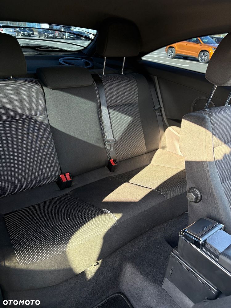 Opel Astra - 10