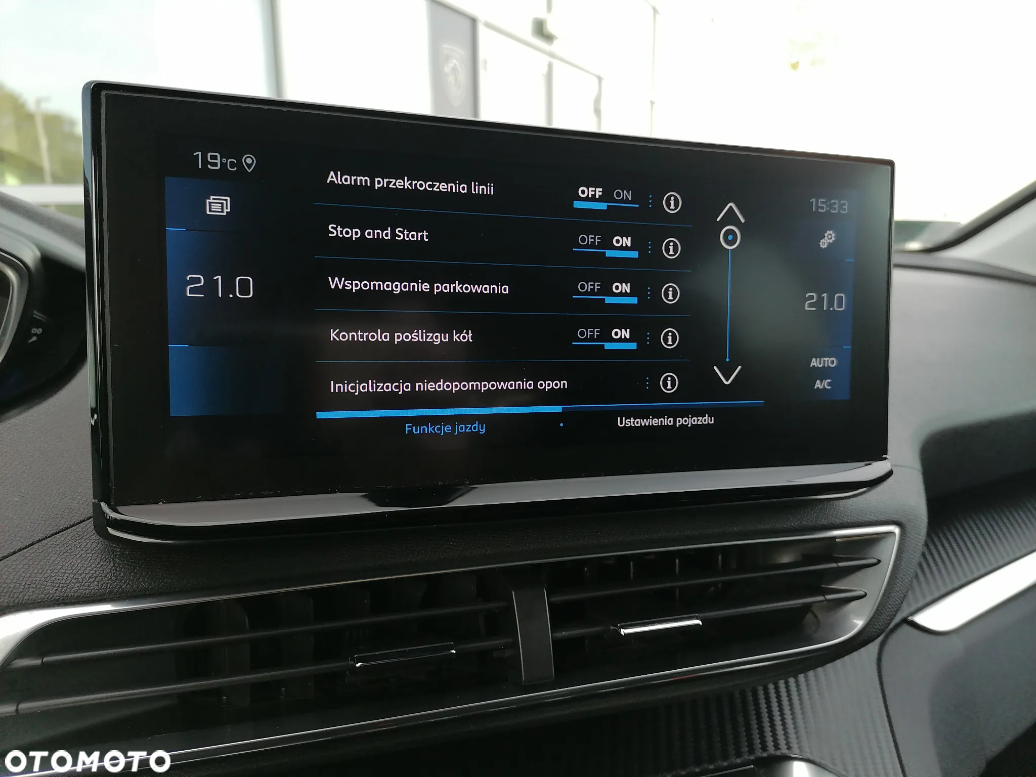 Peugeot 3008 1.2 PureTech Active Pack S&S - 31