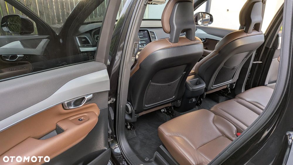 Volvo XC 90 D4 FWD Momentum - 26