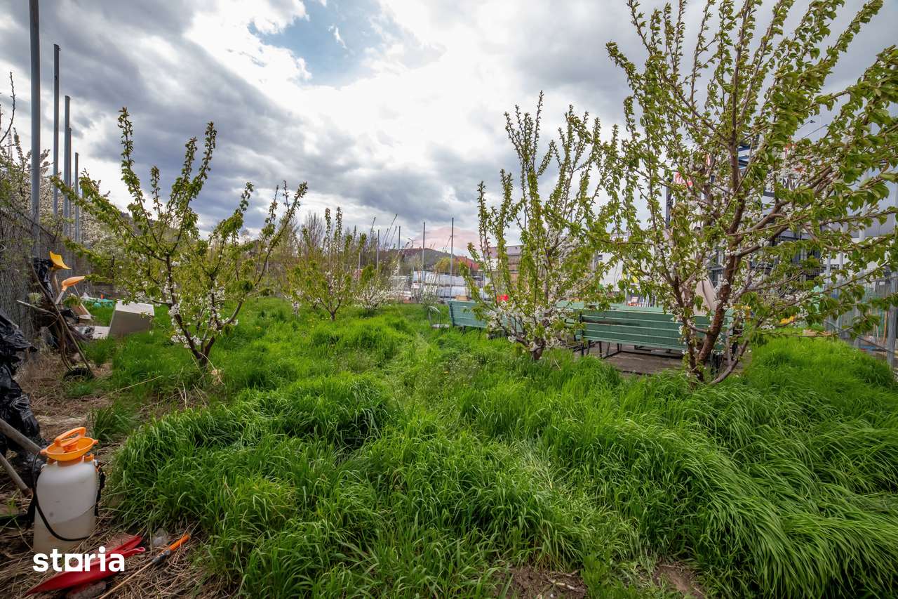 Hotel / Pensiune cu 21 camere de vânzare în zona Fermelor - Imagine principală: 5/20