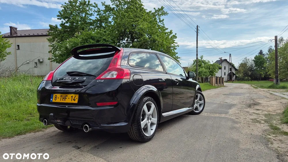 Volvo C30 D4 R-Design - 2