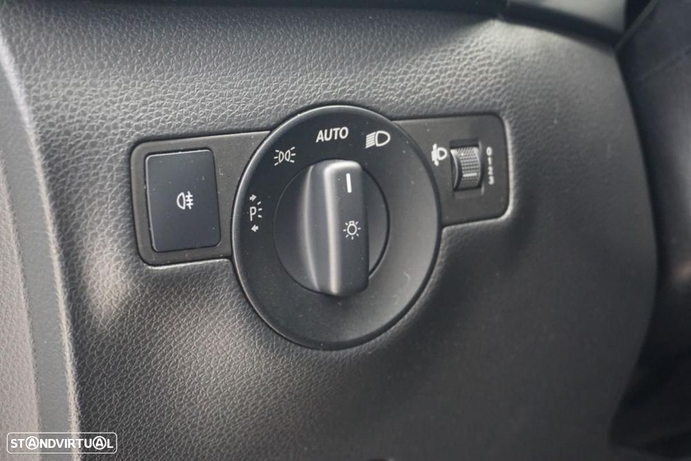 Mercedes-Benz B 180 CDI BlueEFFICIENCY - 20