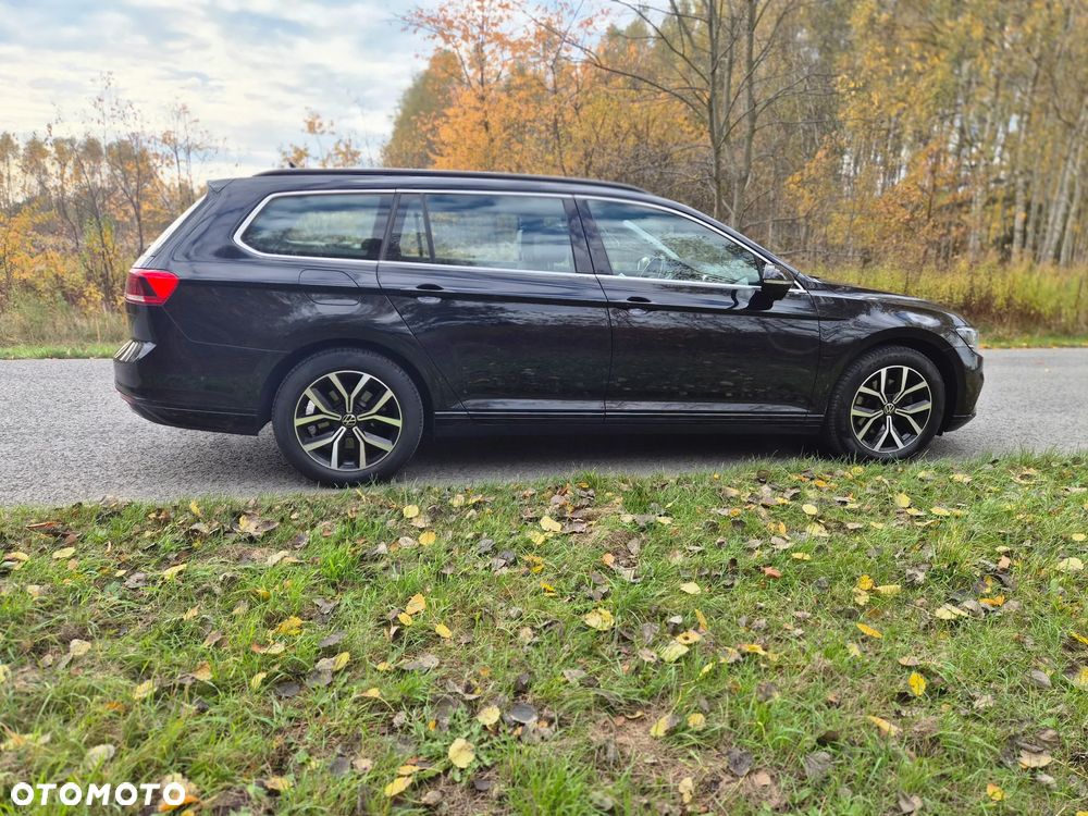 Volkswagen Passat - 13