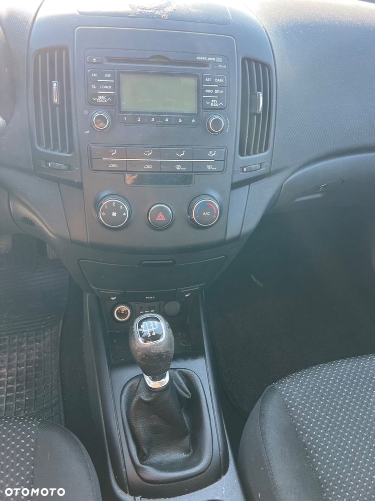 Kia Ceed 1.4 Comfort - 10