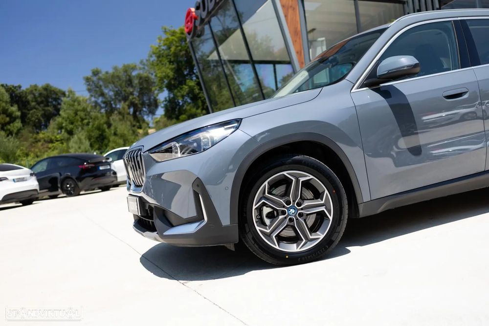 BMW iX3 Impressive - 27