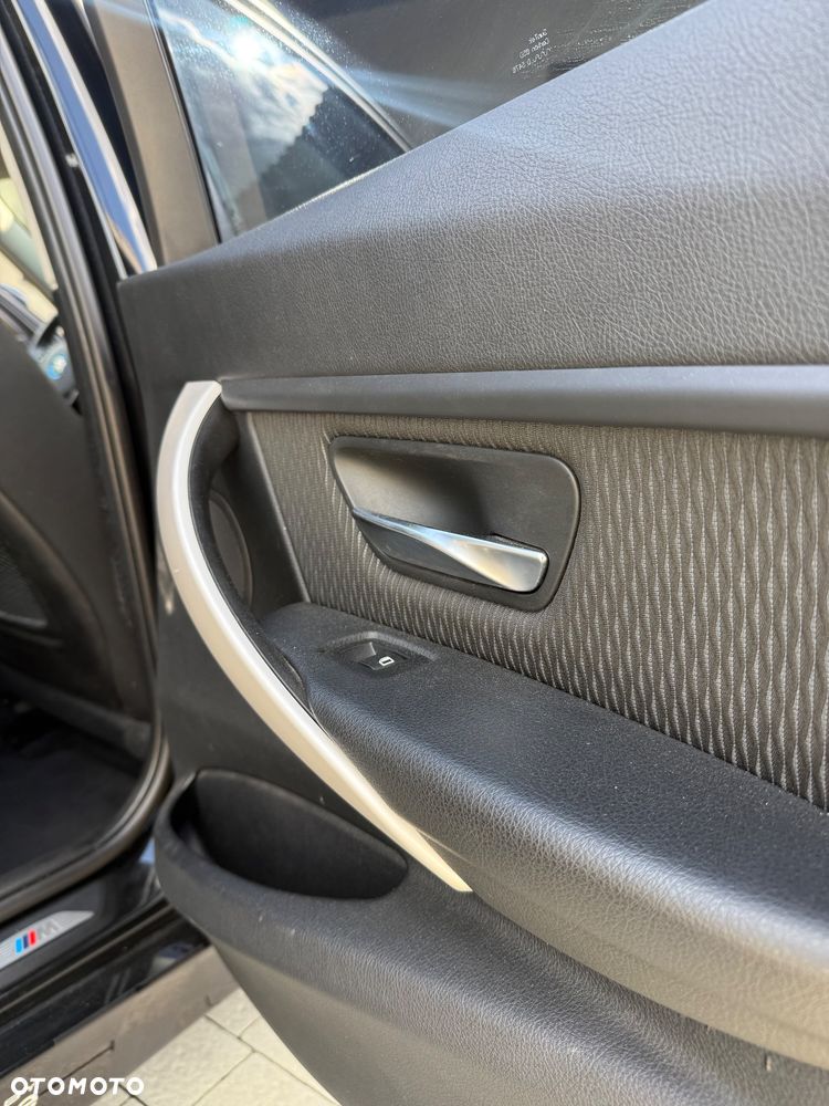 BMW Seria 3 - 16