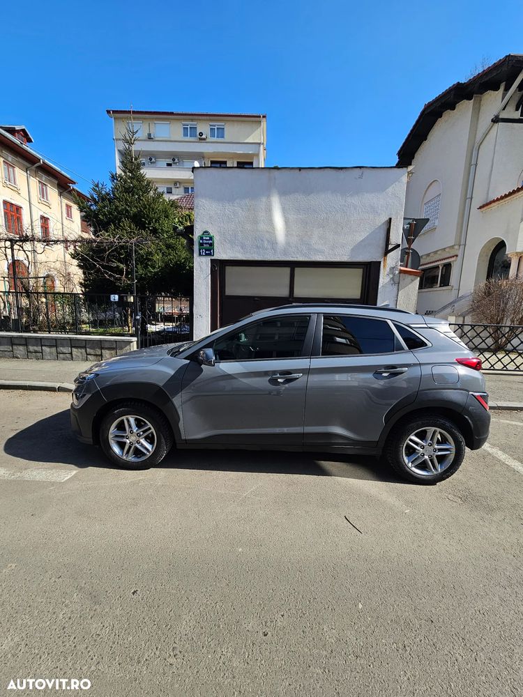 Hyundai KONA - 3
