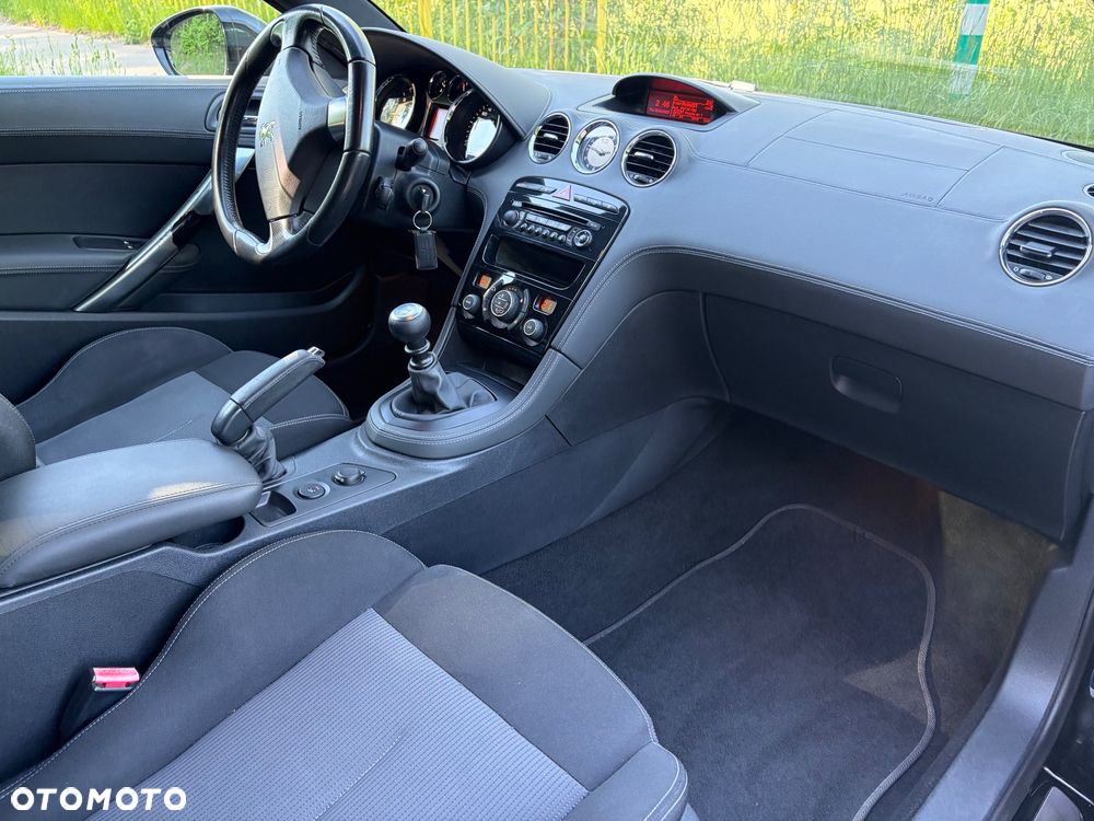 Peugeot RCZ 2.0 HDi - 31