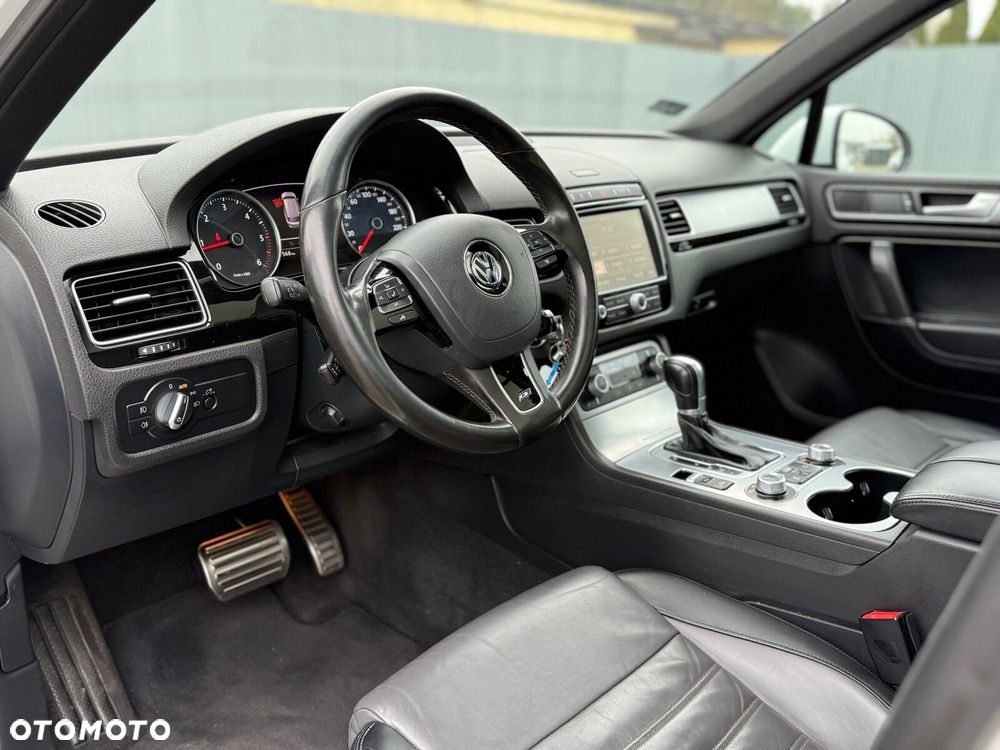Volkswagen Touareg - 9