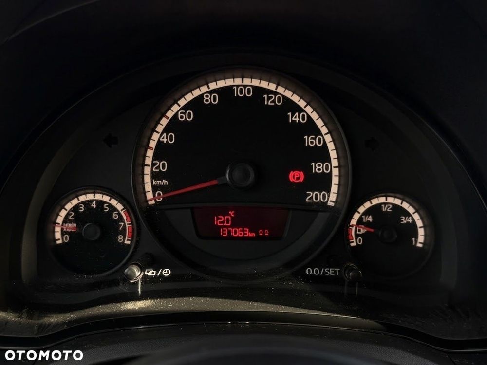 Volkswagen up! 1.0 Take - 24