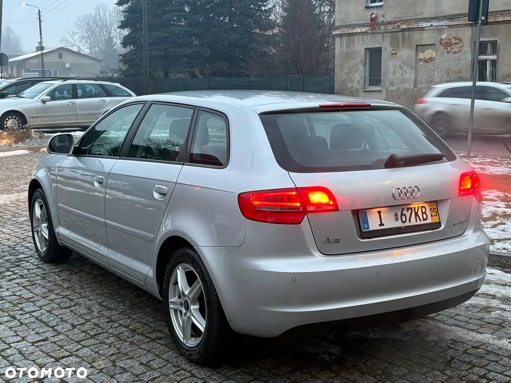 Audi A3 Sportback - 7