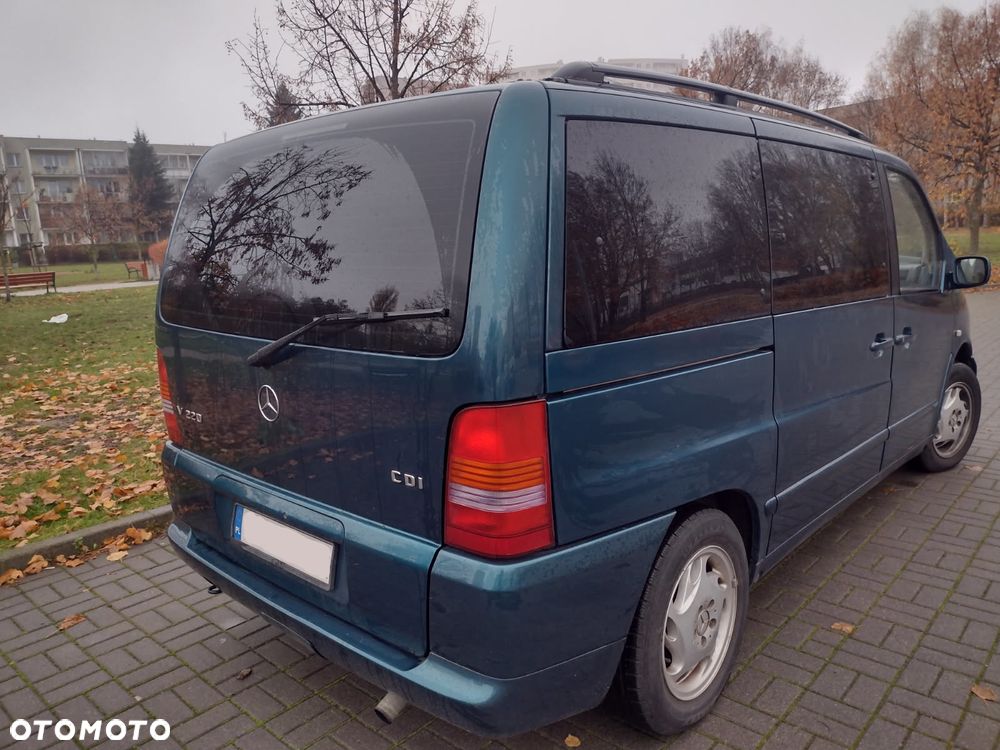 Mercedes-Benz Klasa V - 9