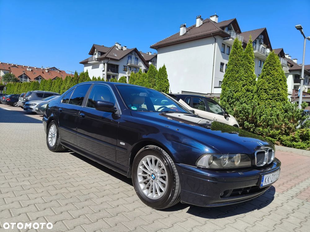 BMW Seria 5 - 16