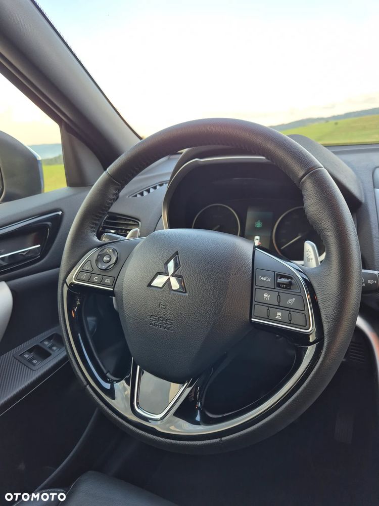 Mitsubishi Eclipse Cross - 14