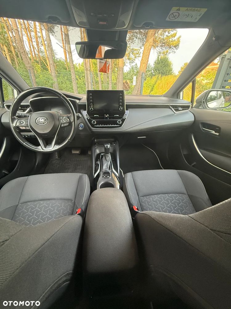 Toyota Corolla 1.8 Hybrid Executive - 12