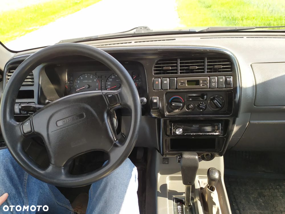 Opel Monterey - 5
