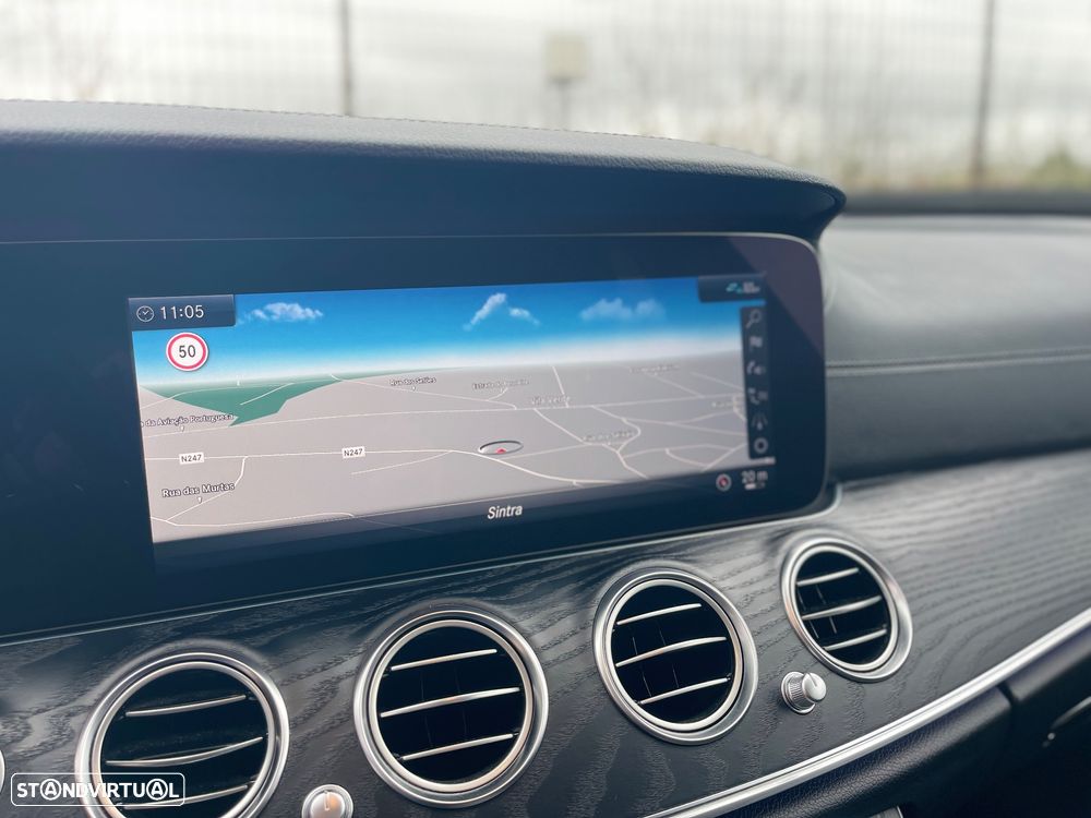 Mercedes-Benz E 300 de 9G-TRONIC AMG Line - 21