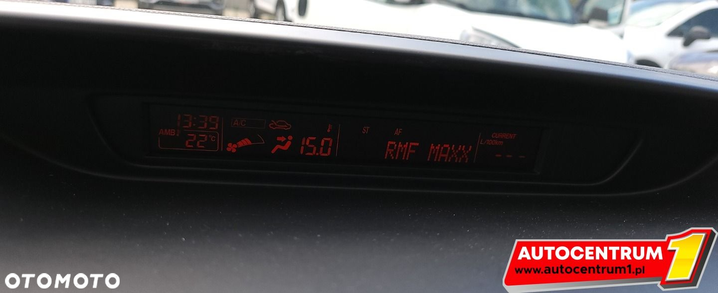 Mazda 5 - 30