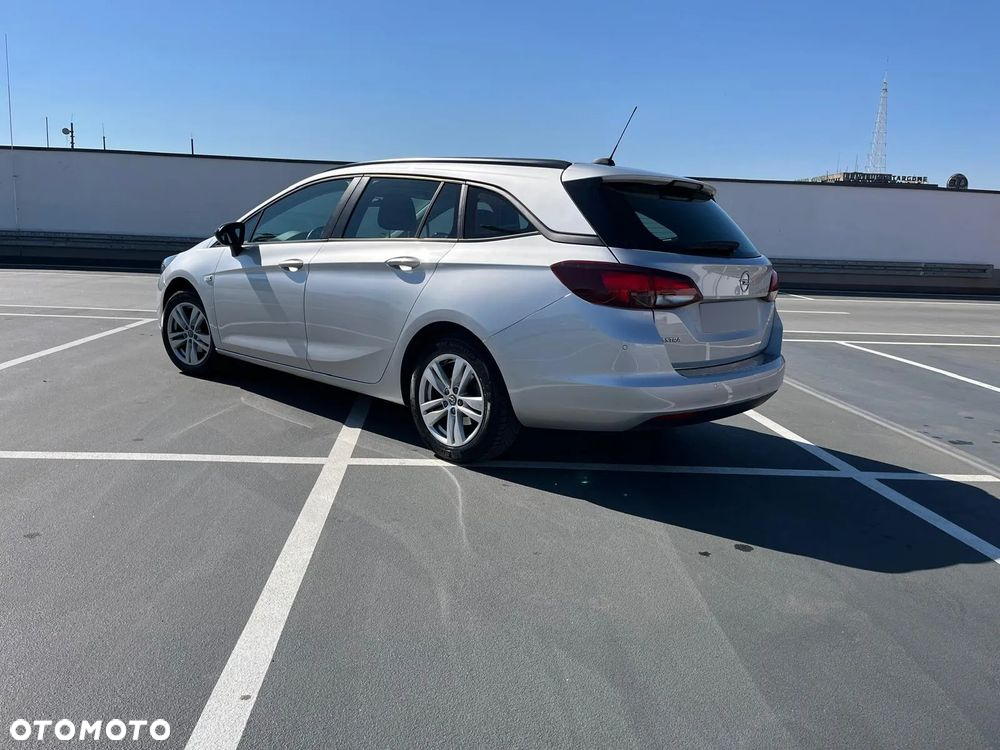 Opel Astra - 6