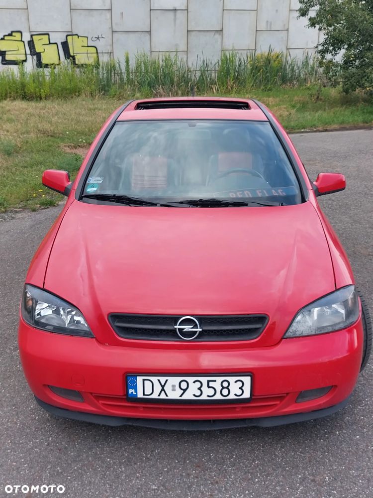 Opel Astra - 2