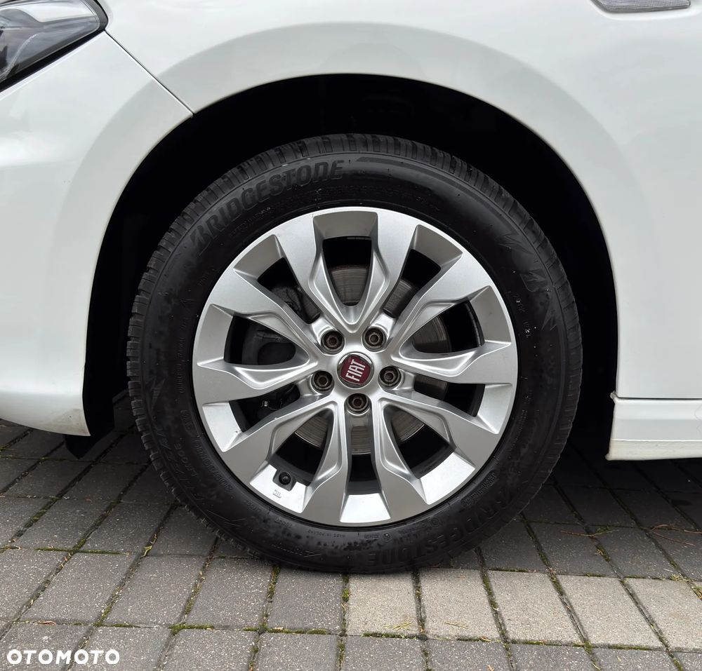 Fiat Tipo Kombi 1.4 T-Jet Business Line - 14