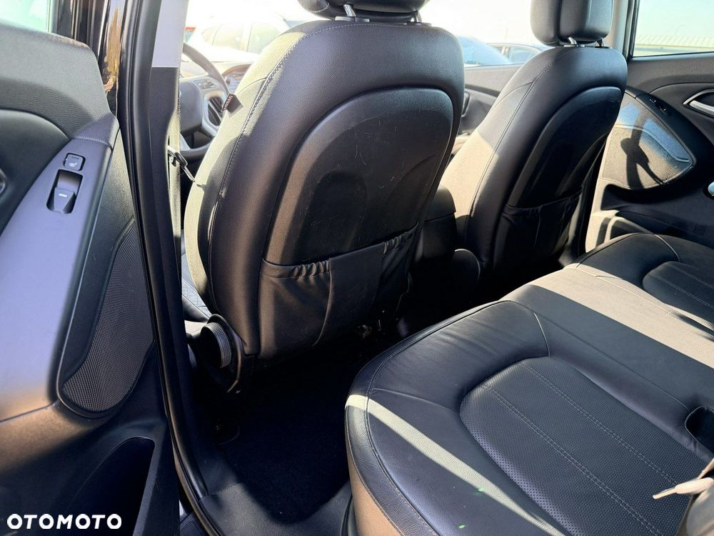Hyundai ix35 - 12