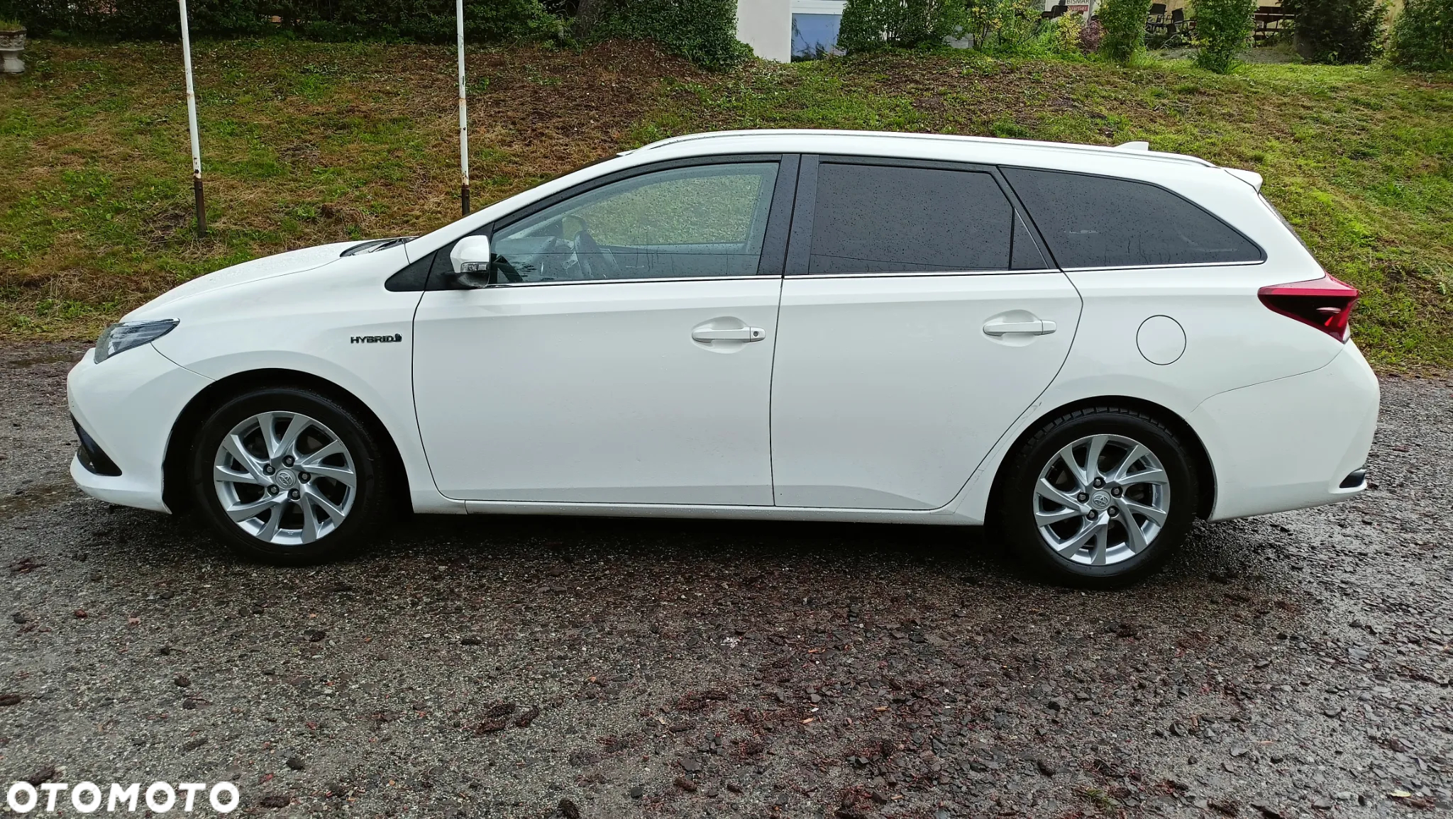 Toyota Auris - 5
