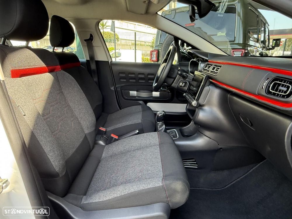 Citroën C3 1.2 PureTech Shine - 31
