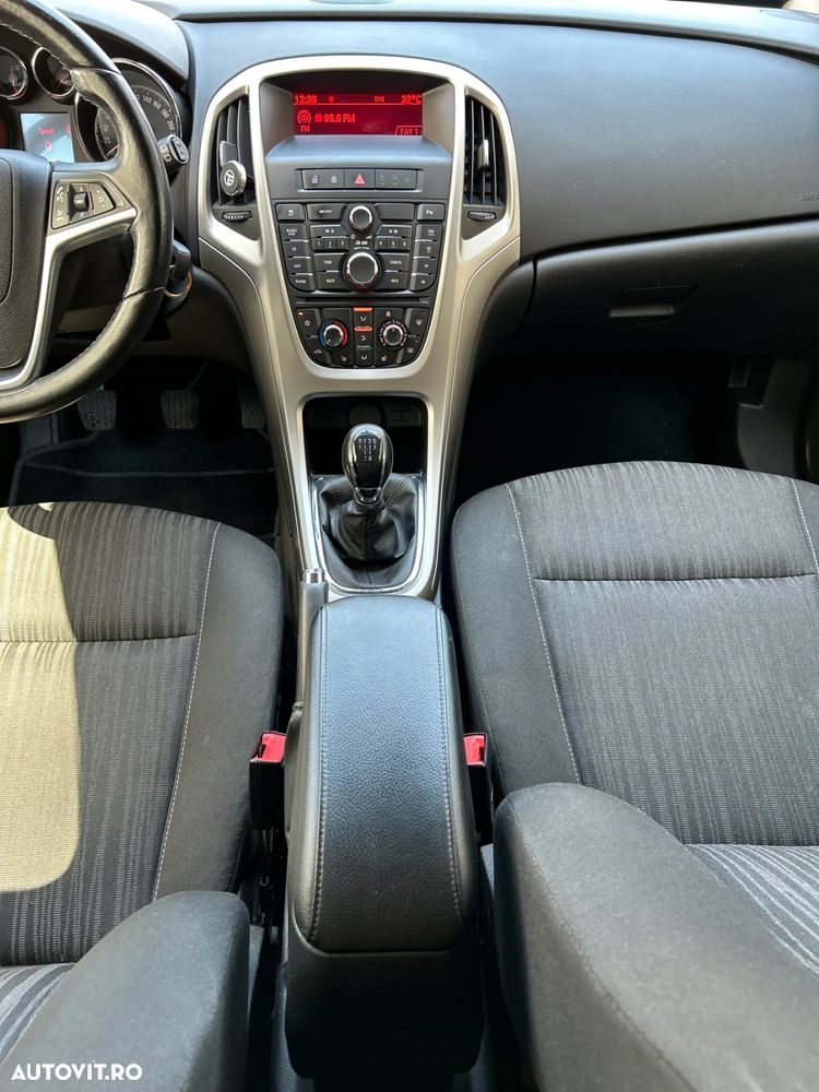 Opel Astra Sports Tourer 1.3 CDTI ECOTEC - 9