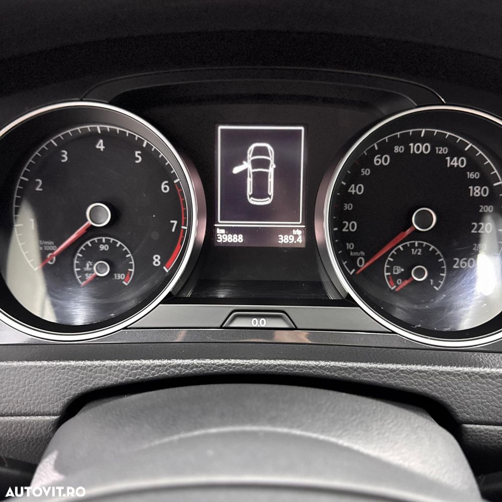 Volkswagen Golf 1.0 TSI Trendline - 11
