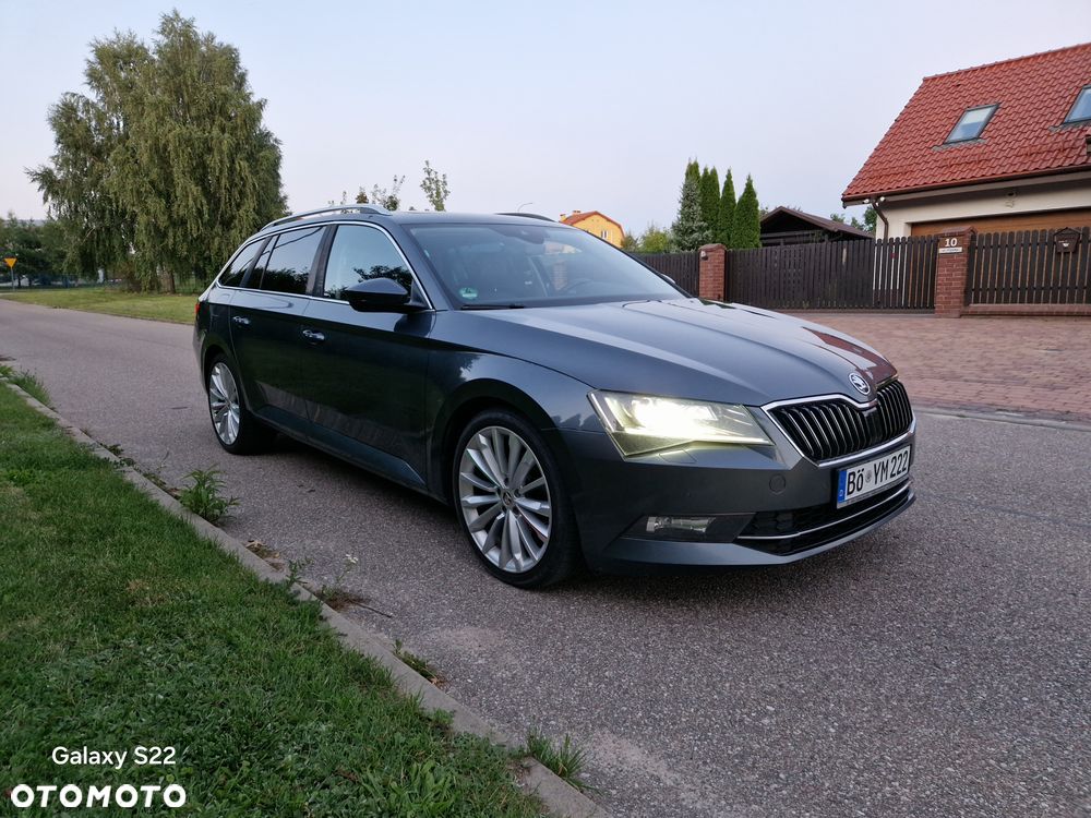 Skoda Superb 2.0 TDI 4x4 DSG Premium Edition - 34