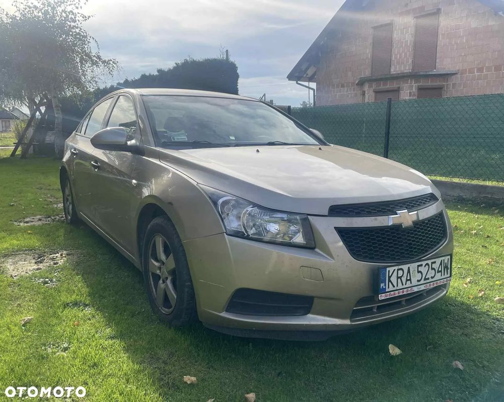 Chevrolet Cruze - 15