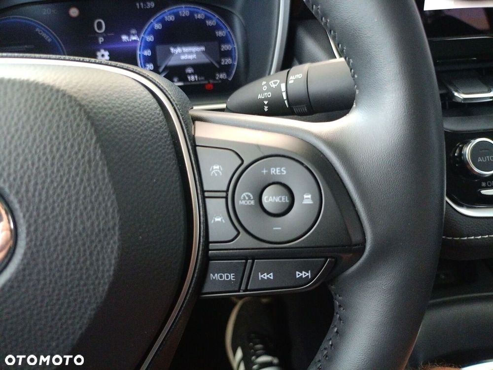 Toyota Corolla 1.8 Hybrid Style - 19