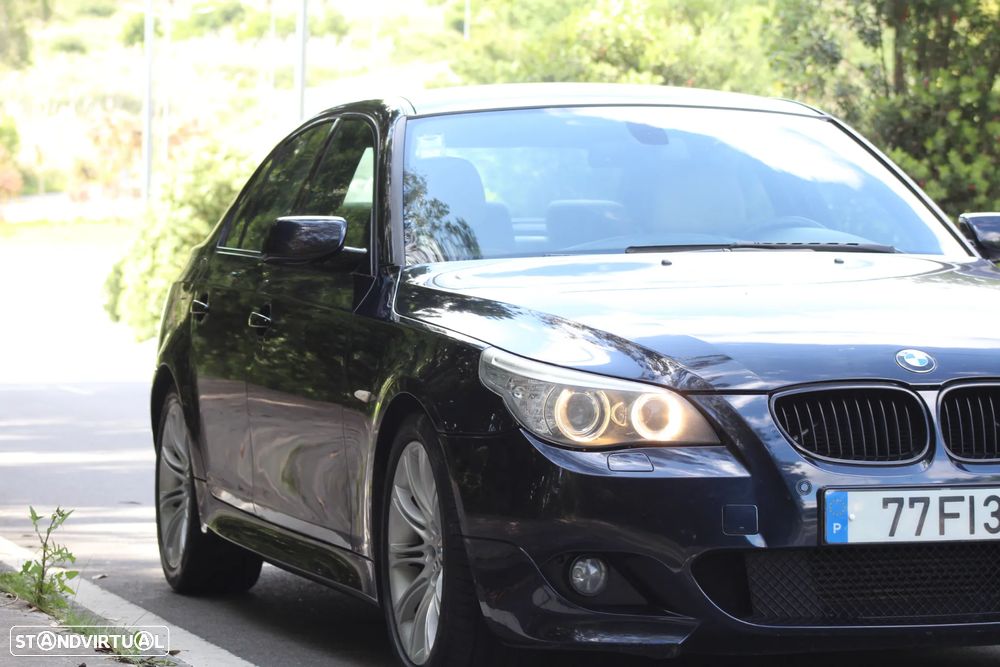 BMW 520 - 18