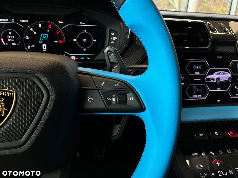Lamborghini Urus - 20