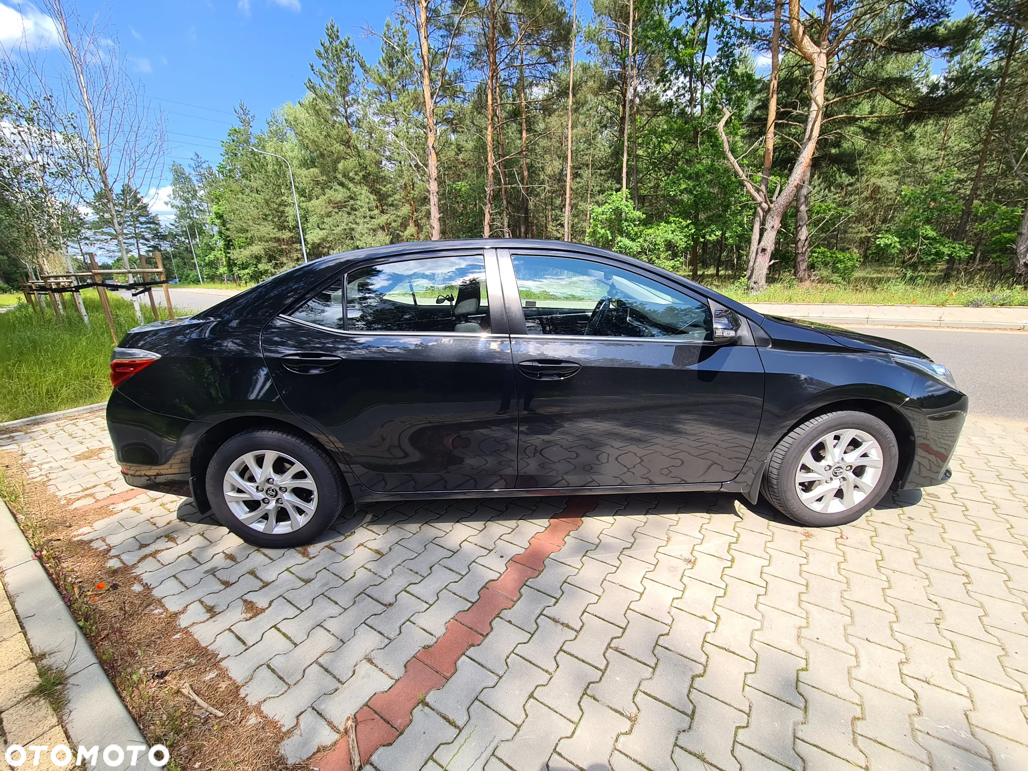 Toyota Corolla 1.6 Classic Plus - 11