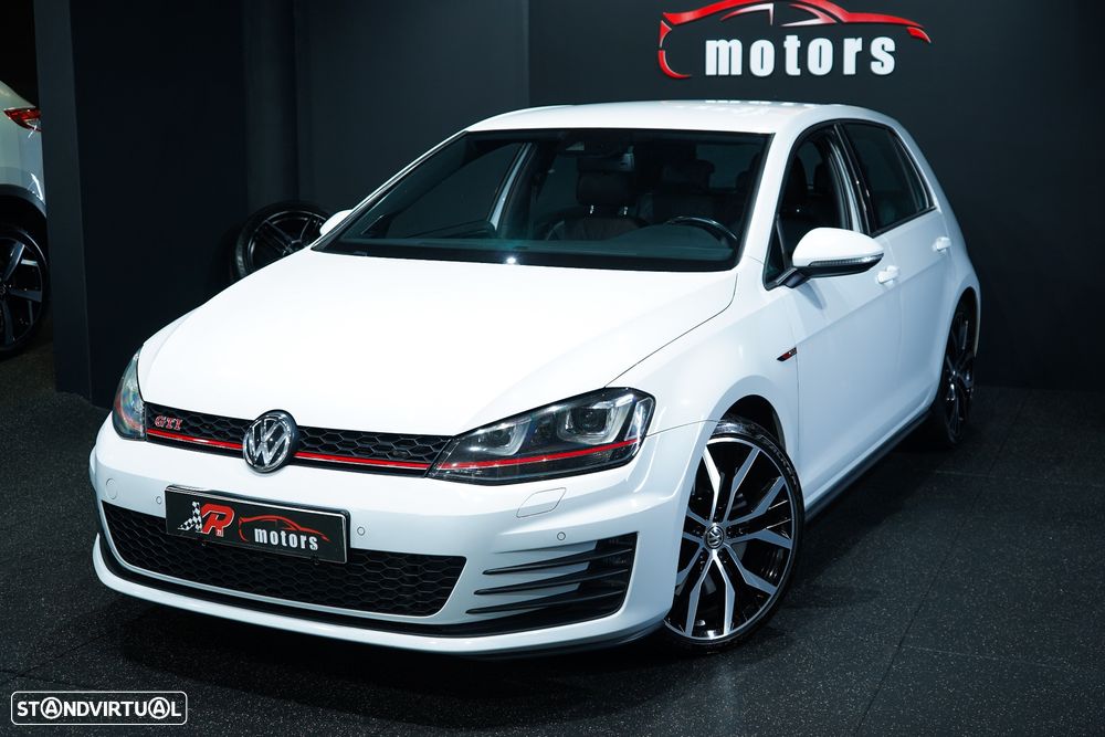 VW Golf 2.0 TSi GTi DSG Performance - 5