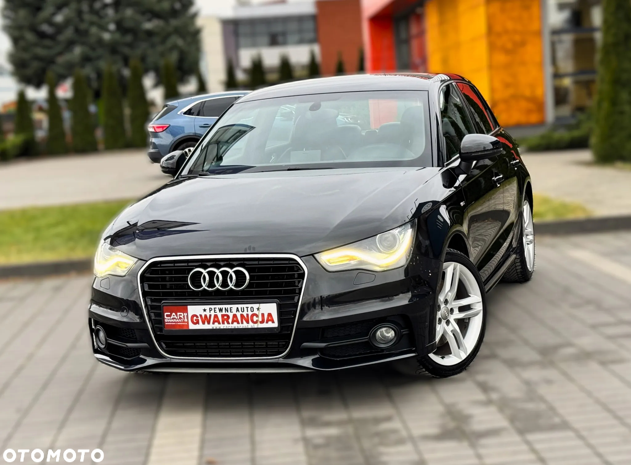 Audi A1 1.4 TFSI Sportback S tronic S line edition m S line Sportpaket - 4