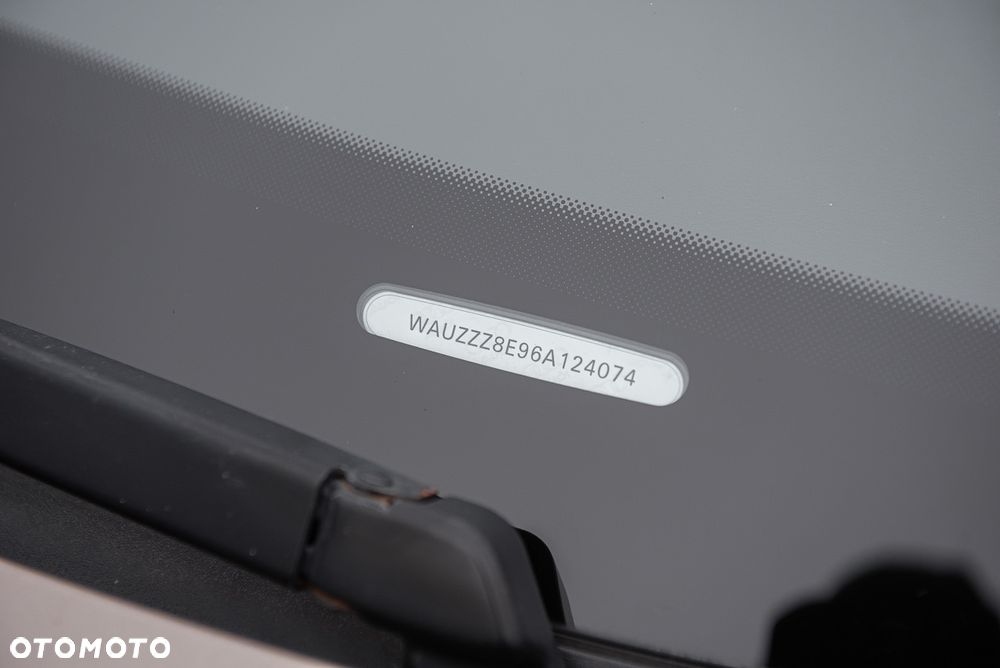 Audi A4 Avant 1.8 T quattro - 24