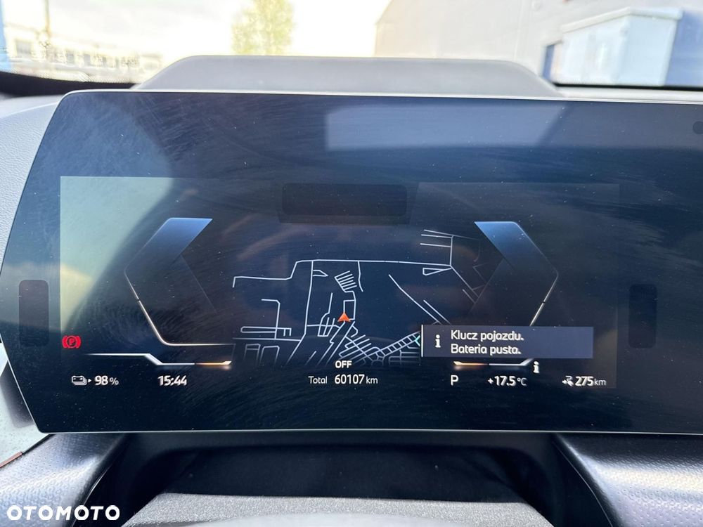 BMW iX1 - 15
