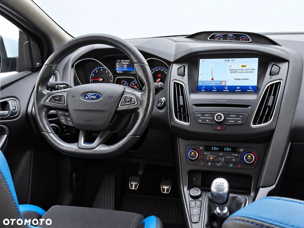 Ford Focus 2.3 EcoBoost RS - 30