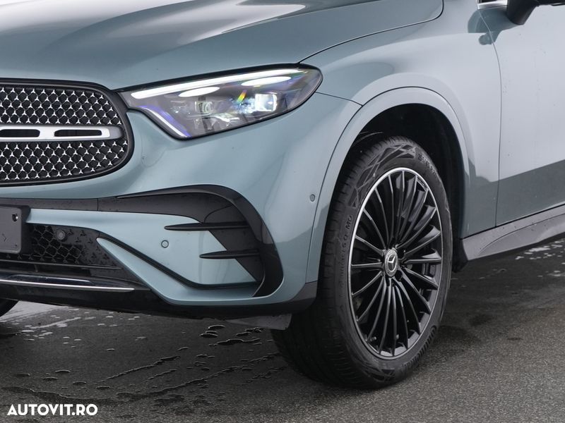 Mercedes-Benz GLC Coupe 300 de 4Matic 9G-TRONIC AMG Line Advanced - 3