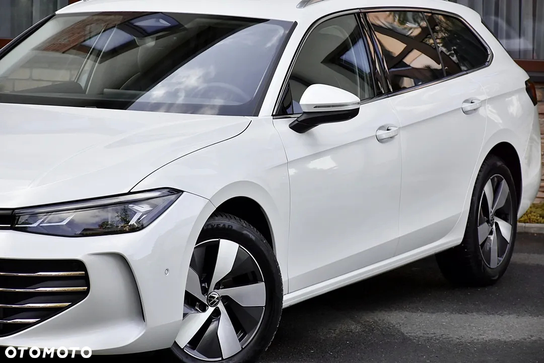 Volkswagen Passat 1.5 TSI eHybrid PHEV Elegance DSG - 4