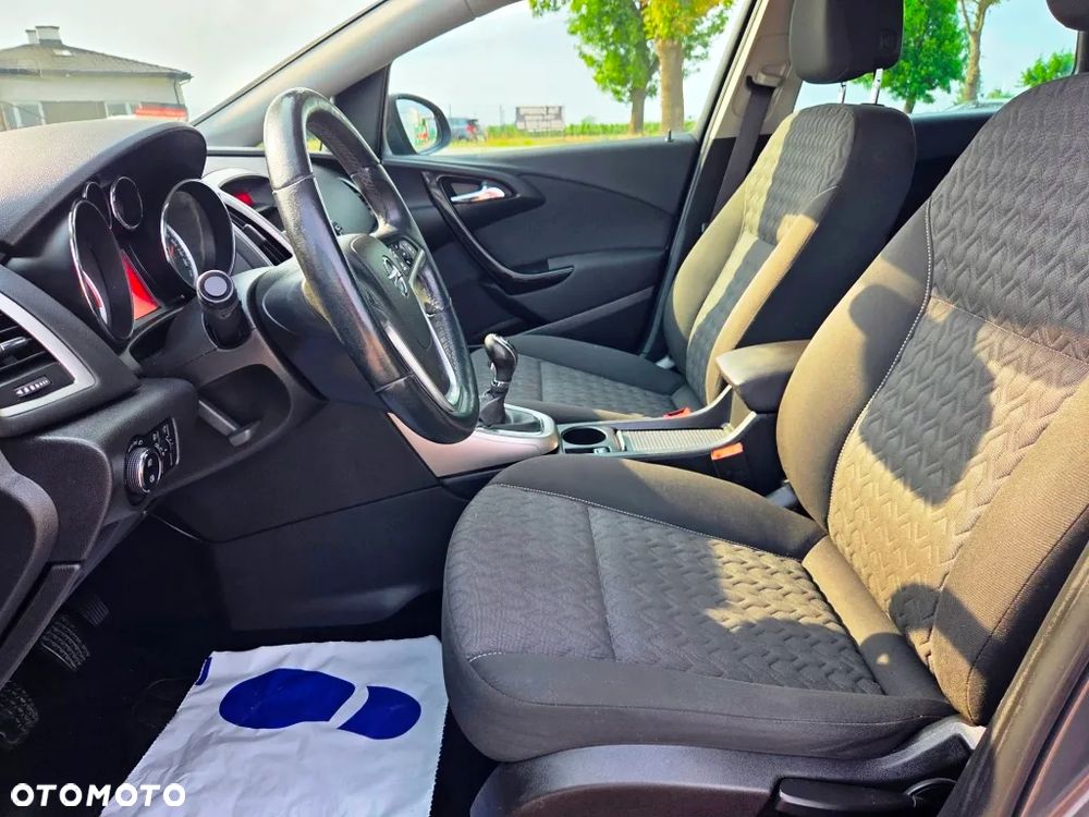 Opel Astra 1.4 Turbo Style - 25